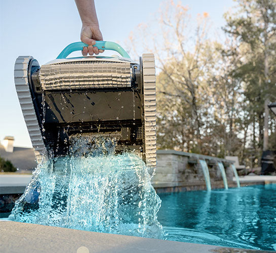 Maytronics Dolphin Active 40 (WiF) Robotic Pool Cleaner