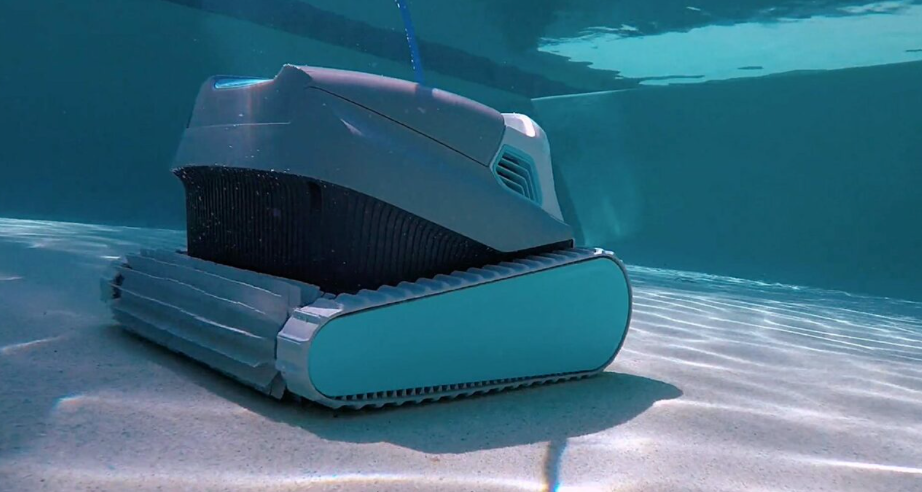 Maytronics Dolphin Active 20 Robotic Pool Cleaner