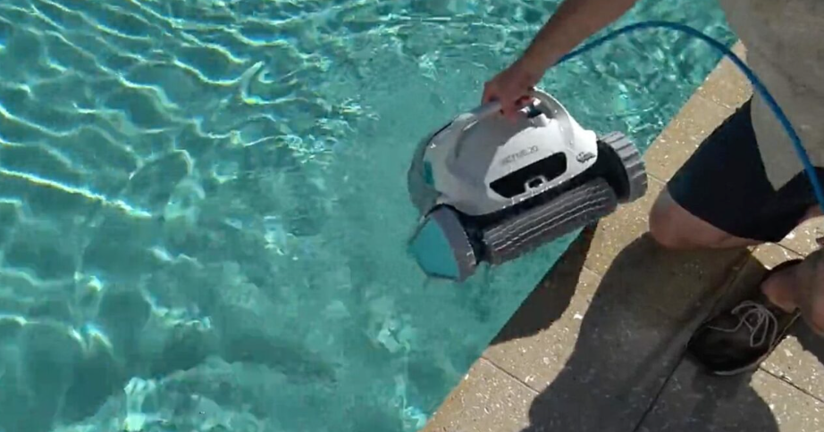 Maytronics Dolphin Active 20 Robotic Pool Cleaner